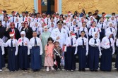 Dirgahayu RI ke-81, Sang Merah Putih Berkibar di Lapangan Relief Antam Kijang Bintan