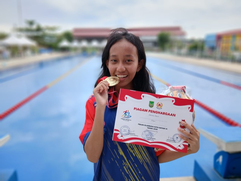 Atlet Muda Sekupang, Destyla Chairunisa Putri Sumbang Dua Emas untuk Batam di PORKOT 2025