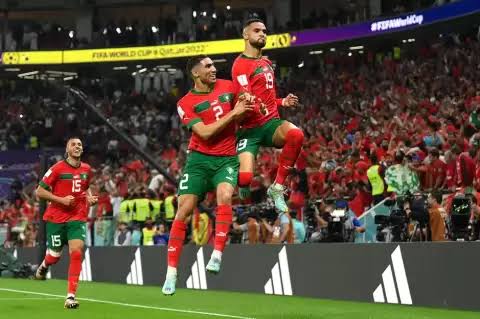 Kalahkan Portugal 1-0, Maroko ke Semifinal