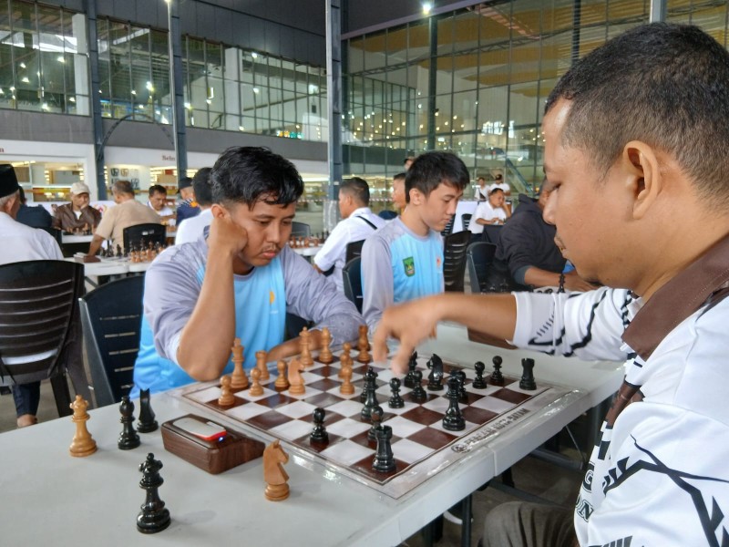 PORKOT Batam VI 2025: Catur Kilat Jadi Ajang Unjuk Strategi Pecatur Antar Kecamatan
