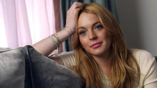 Lindsay Lohan Rayakan Ulang Tahun dengan Menikah