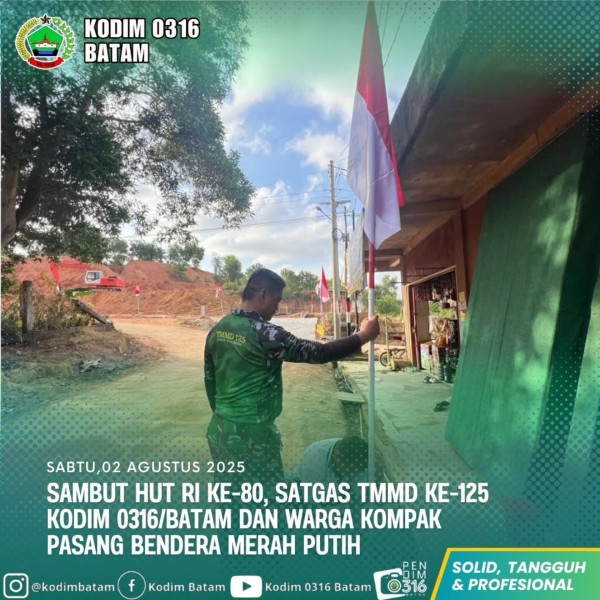Satgas TMMD dan Warga Sambau IV Giat Hias Lingkungan, Tumbuhkan Semangat Kemerdekaan di Nongsa