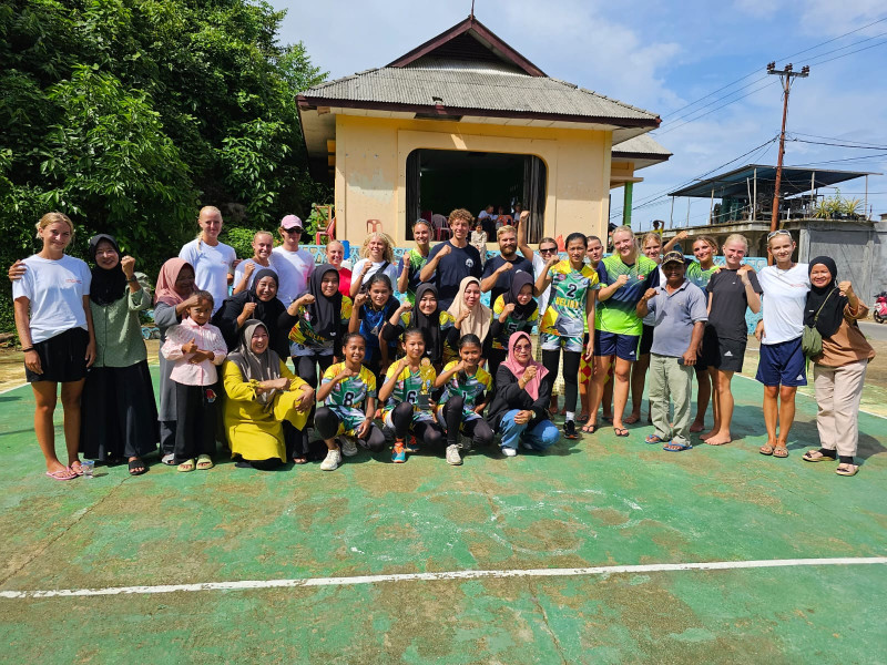 Turnamen Bola Voli Mini Desa Putik Ditutup, Ini Pemenangnya