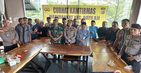 Polsek Batuaji dan Koramil 02 Batam Barat 'Curhat Kamtibmas' Bersama Tokoh Masyarakat