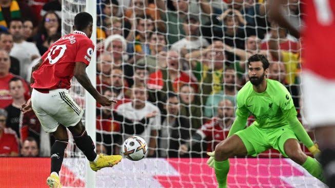 Liverpool Tumbang di Kandang MU