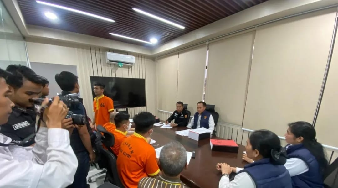 Sidang Kasus Bripda NS Dimulai, Tim Kuasa Hukum Tiga Terdakwa Siap Uji Alat Bukti