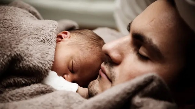 Peran Ayah untuk Menghindari Ibu dari Baby Blues dan Postpartum Depression