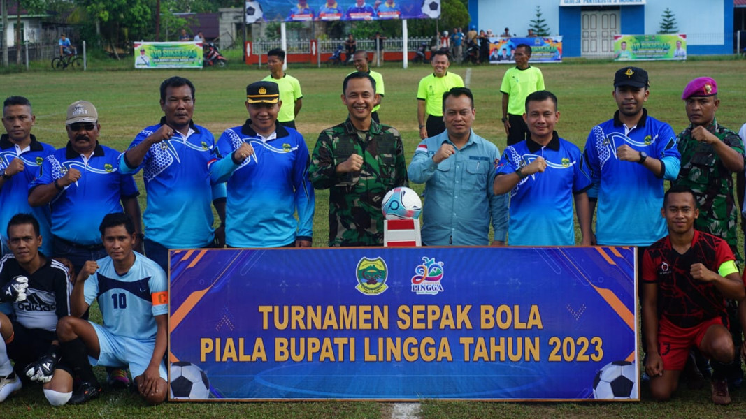 32 Tim Ikuti Turnamen Sepak Bola Piala Bupati Lingga