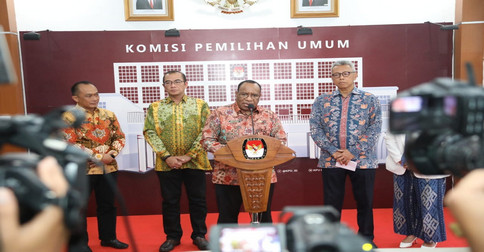 Kemendagri Serahkan Data Agregat Kependudukan per Kecamatan ke KPU