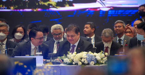 Menko Airlangga Ajak Para Menteri APEC Dukung Transisi Hijau dan Transfer Teknologi