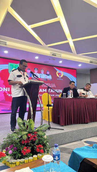 Ahli Hukum Pimpin Sidang Pleno Raker KONI Batam 2025: Rumuskan Program “Batam Juara”