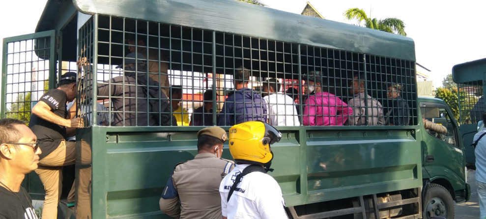 Demo Anarkis di BP Batam, Polisi Amankan 43 Orang, 5 Positif Narkoba