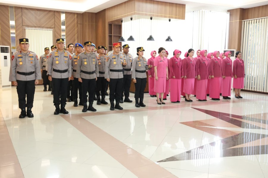 Kapolda Kepri Pimpin Sertijab Delapan Pejabat Utama, Tekankan Profesionalisme dan Pelayanan Presisi