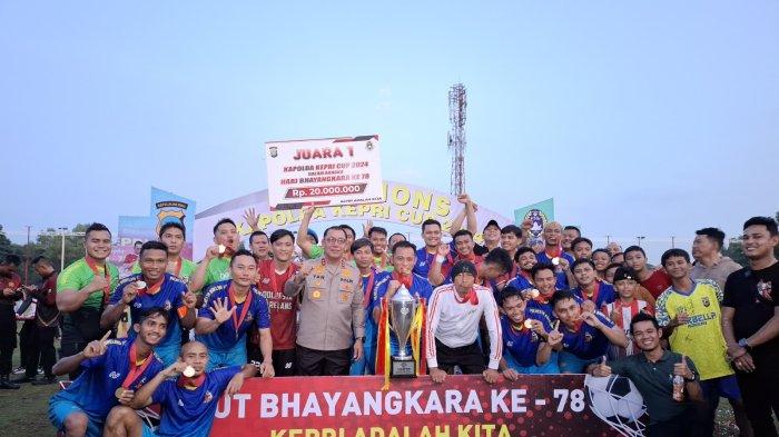 Menang Adu Penalti Lawan Seligi Sakti FC, Polresta Barelang Juara Kapolda Kepri Cup 2024