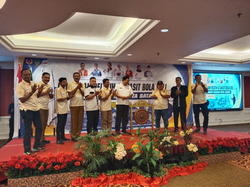 Pelatihan Wasit dan Pelatih Bola Voli 2026, KONI Batam Dorong Lahirnya SDM Olahraga Profesional
