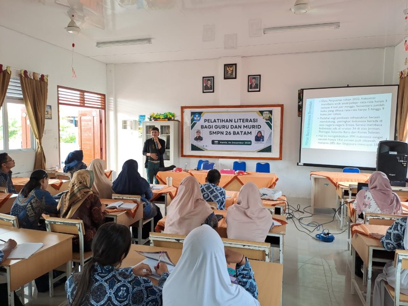 Dorong Gerakan Literasi Sekolah, SMPN 26 Batam Bekali Siswa dengan Pelatihan Jurnalistik