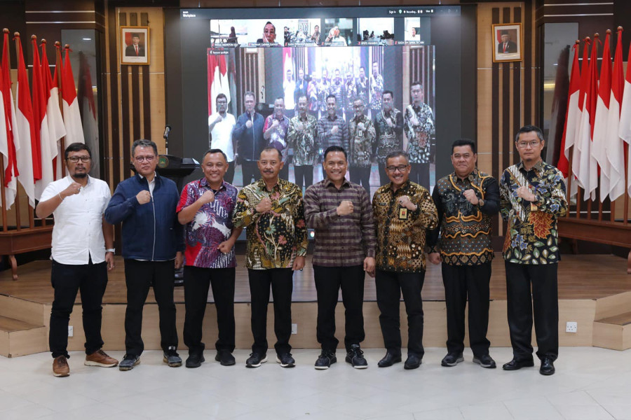 Pemko Batam Tandatangani komitmen percepatan sertifikat Aset Tanah Di Rapat Koordinasi bersama KPK RI