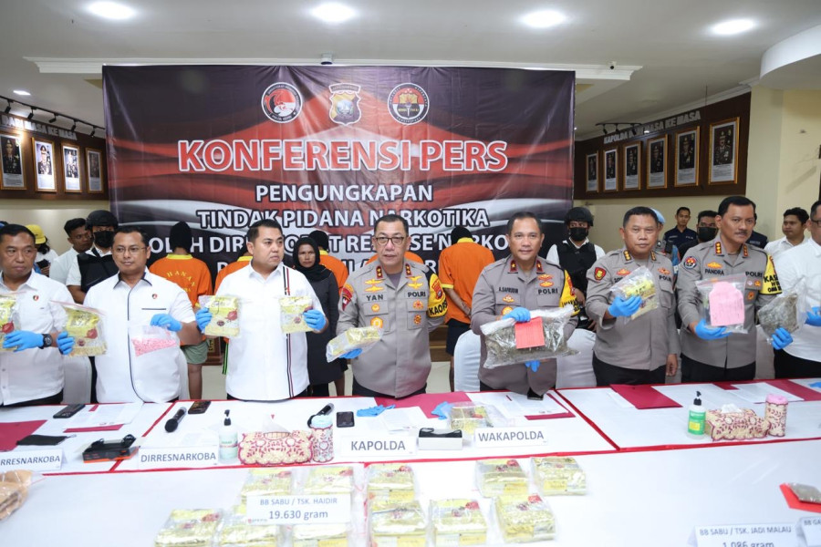 Polda Kepri Amankan 20 Kg Sabu yang Diselundupkan dari Malaysia