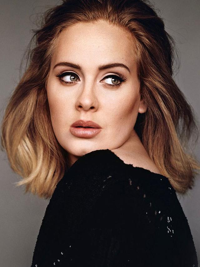 Adele Sebut Cakram Tulang Belakangnya Selip Akibat Bersin, Sebabkan Nyeri Punggung