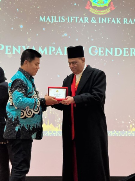 SMSI Kepri Raih Penghargaan dari Persim Malaysia pada Buka Puasa Akbar di Johor Bahru