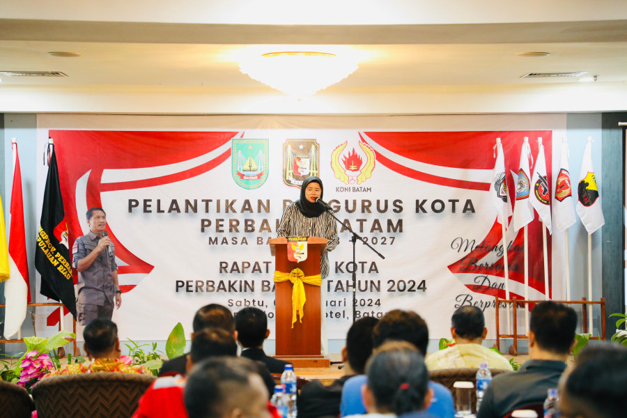 Rani Dorong Perbakin Hasilkan Atlet Menembak Berprestasi