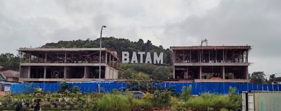 Tulisan 'Welcome to Batam' Terancam Hilang, Wisatawan Kecewa Ikon Ikonik Tertutup Ruko