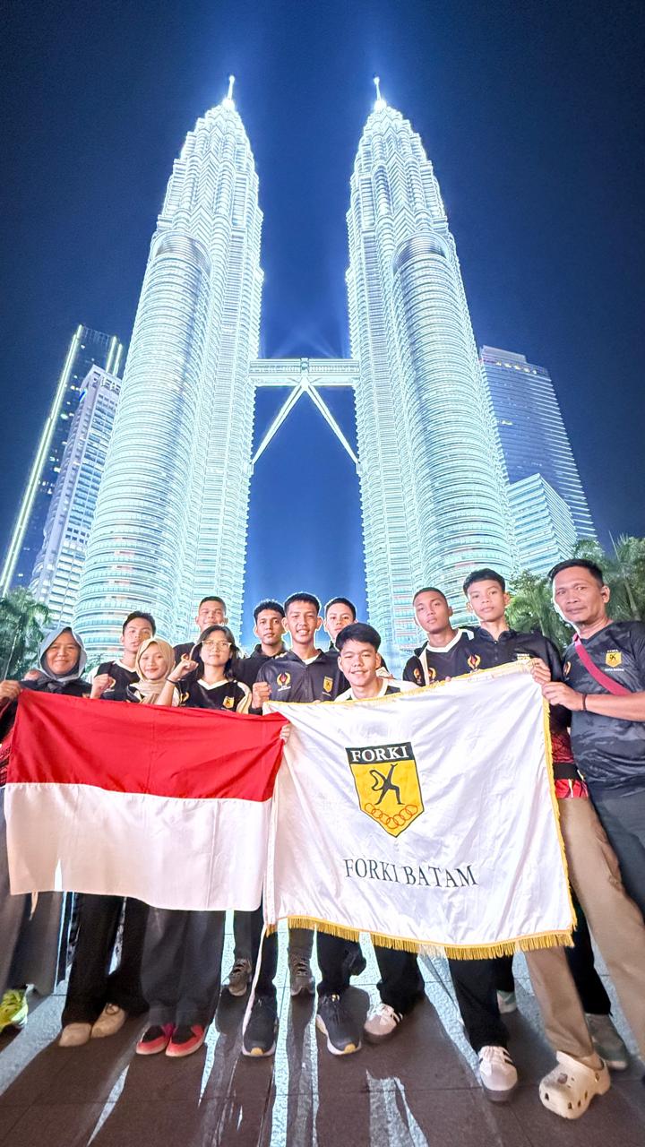 Kadispora Batam Resmi Lepas 9 Atlet Karate ke Kejuaraan Internasional di Kuala Lumpur