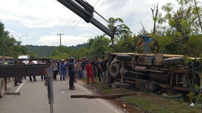 Kecelakaan Hari Ini di Batam, Sopir Syok Truk Sempat Terguling Dekat Dam Muka Kuning