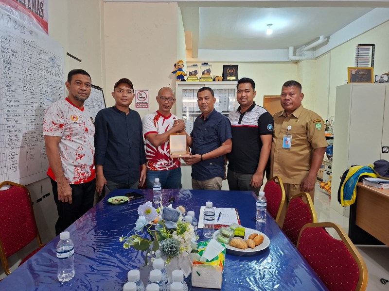 Perkuat Silaturahmi dan Pembinaan Olahraga, KONI Dumai Lakukan Kunjungan ke KONI Batam