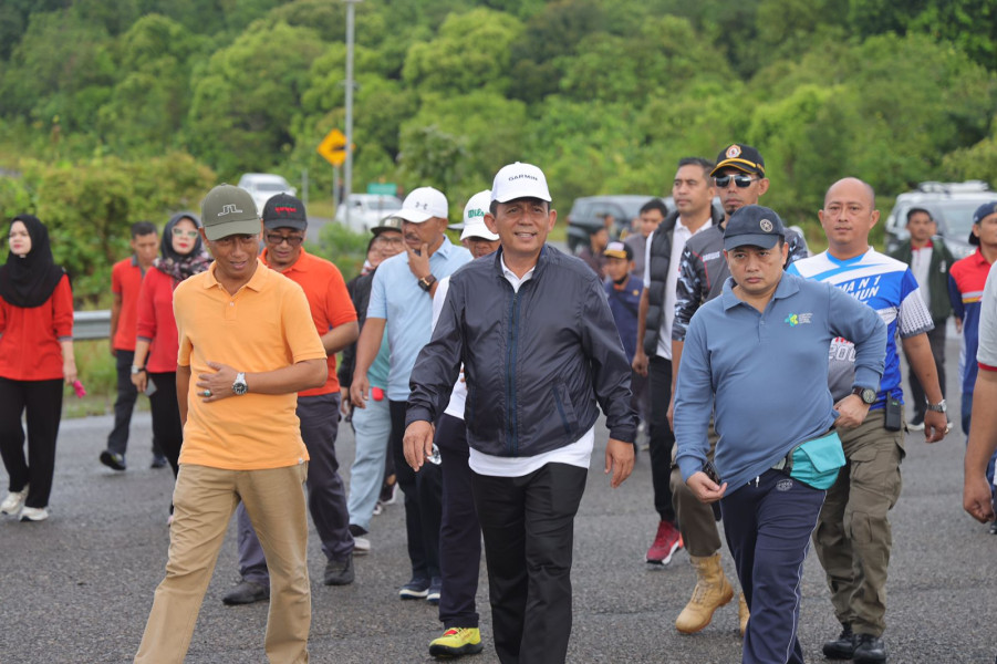 HUT Korpri Ke-52, Ansar Hadiri Jalan Santai dan Senam Sehat