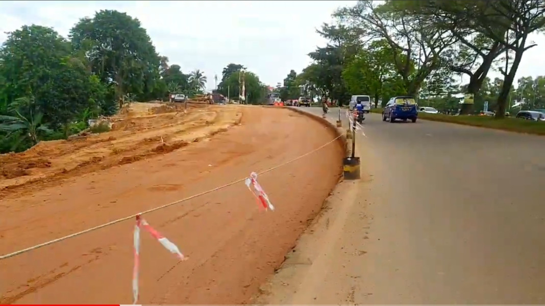 Wali Kota Batam Ingatkan Bahaya Longsor di Tebing Seraya Atas