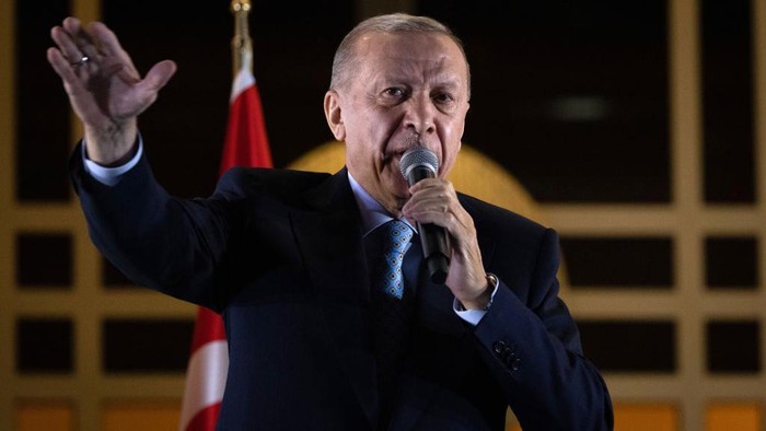 Erdogan Kecam Pengerahan Kapal Induk AS dan Blokade Israel di Gaza