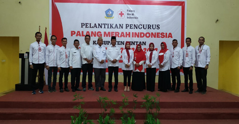 Isdianto Lantik Pengurus PMI Kabupaten Bintan Periode 2022-2027