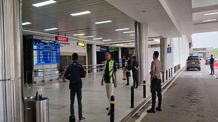 Usai Tikam Ibu Kandung, Remaja Ini Berkeliaran Bawa Sajam di Area Bandara Batam