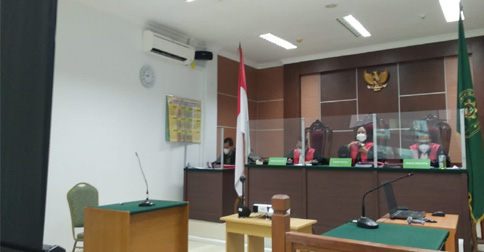 Gelapkan Mobil Rental, Seorang Pemuda di Batam Dituntut 2 Tahun Penjara