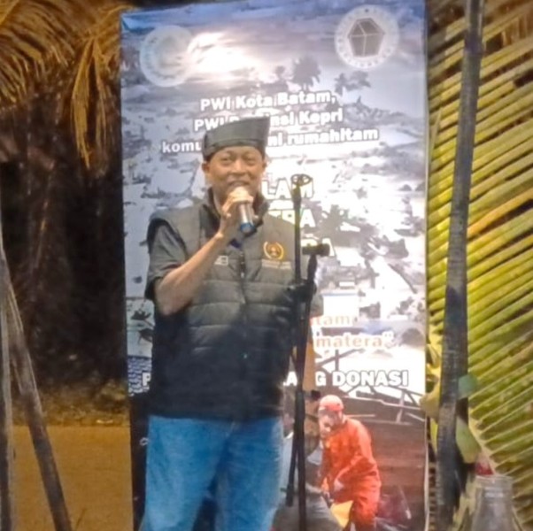 PWI Kepri–PWI Batam Gelar “Malam Sastra Sumatera Luka”, Solidaritas untuk Korban Banjir Aceh, Sumut dan Sumbar