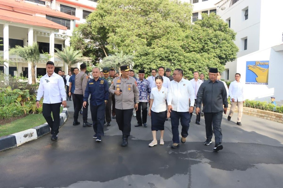 Kapolda Kepri Hadiri Hari Bakti BP Batam ke-54: Perkuat Kolaborasi untuk Batam yang Maju dan Aman