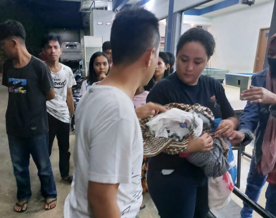 Dicampakkan Orangtua di Bak Sampah, Bayi Mungil yang Ditemukan Warga Bengkong Banyak yang Ingin Adopsi