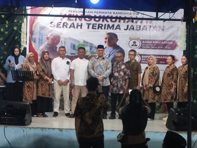 Ria Saptarika Hadiri Sertijab dan Pengukuhan Pengurus RW 13 Permata Bandara, Tekankan Pentingnya Harmoni Warga