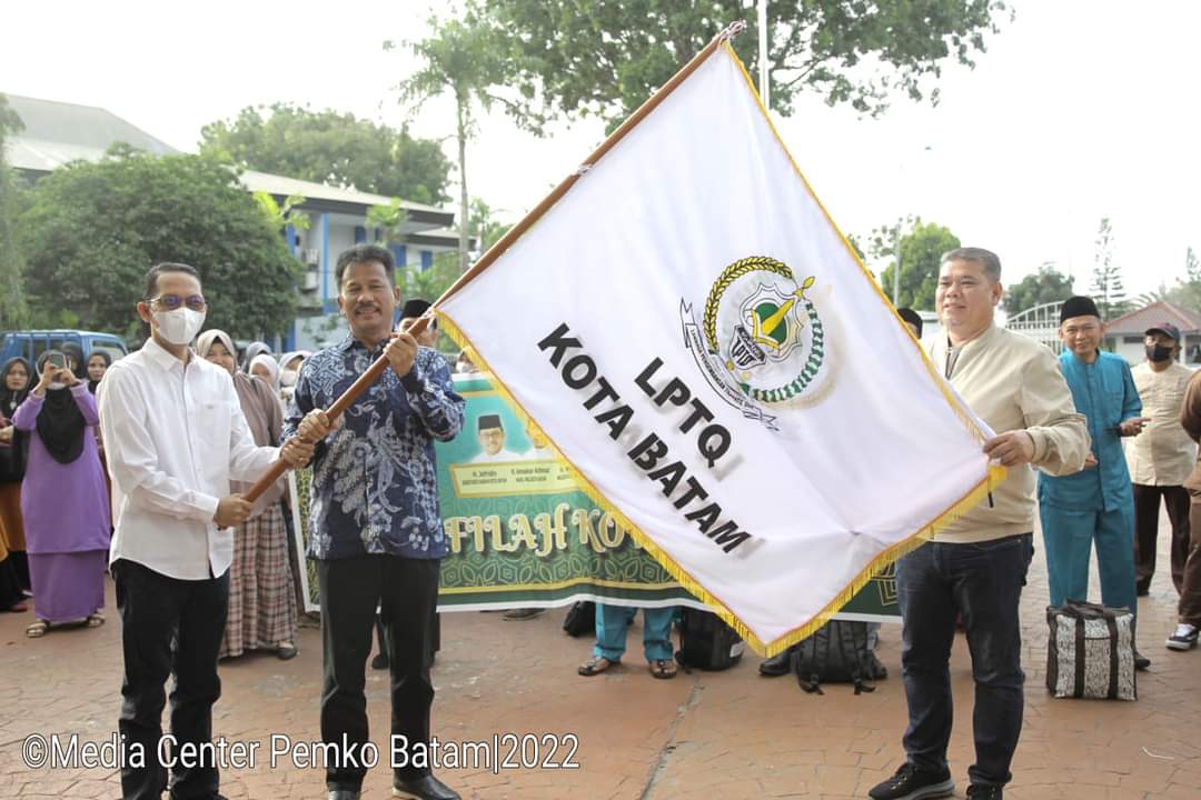 Kafilah Batam Bertolak ke Anambas, Rudi Janjikan Bonus Tambahan Jika Raih Juara Umum MTQ IX Provinsi Kepri