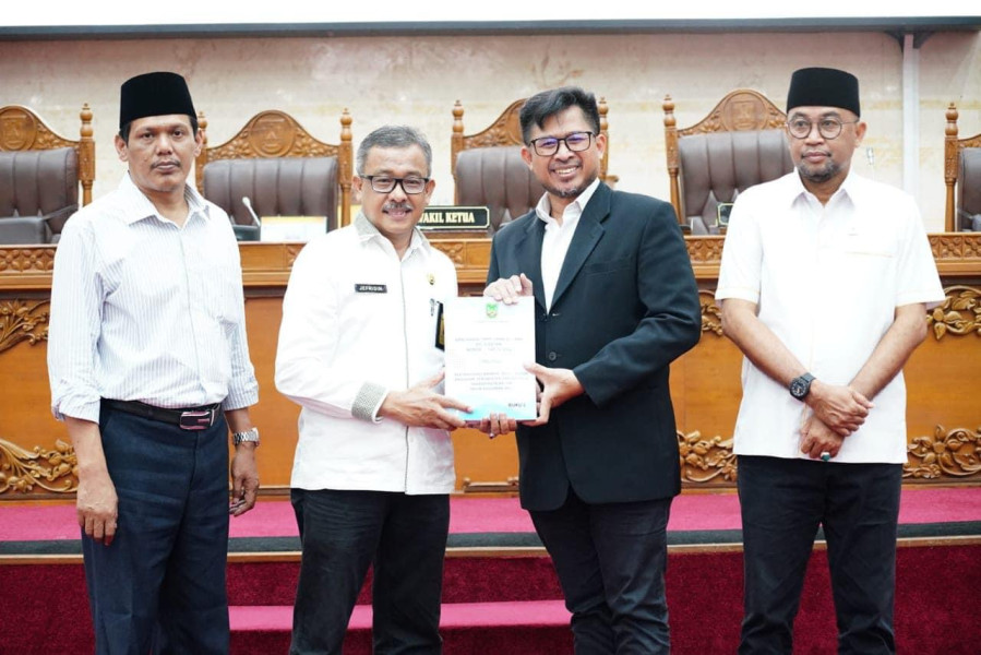 DPRD Batam Terima Ranperda Pertangungjawaban APBD Batam 2023