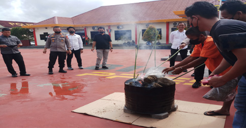 Polres Bintan Gagalkan Penyelundupan 17 Kg Ganja Asal Aceh