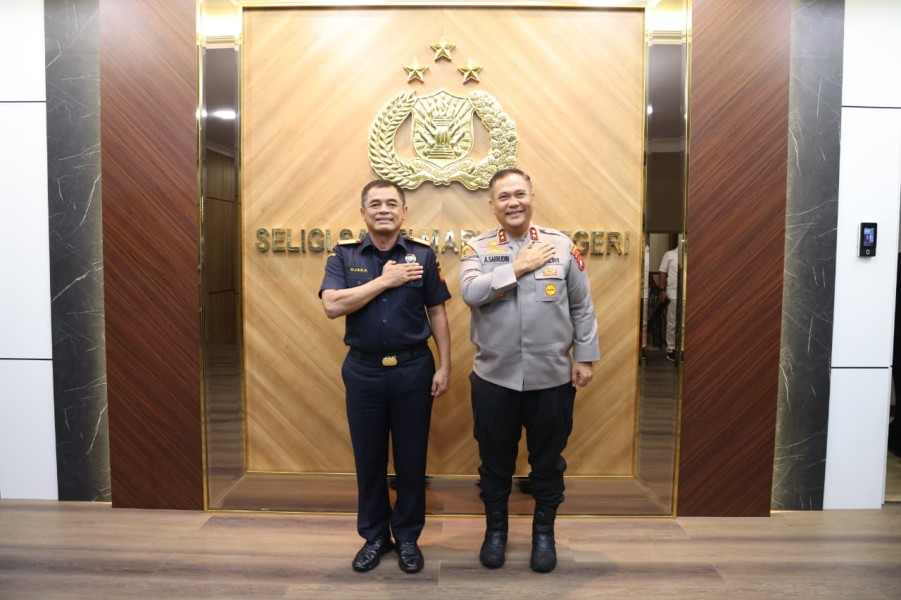 Perkuat Kerja Sama, Kapolda Kepri Terima Kunjungan Dirjen Bea dan Cukai