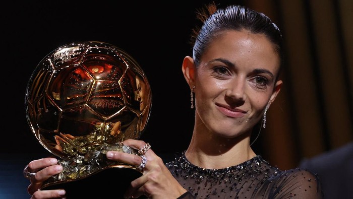 Aitana Bonmati Pemenang Ballon d'Or Feminin 2023