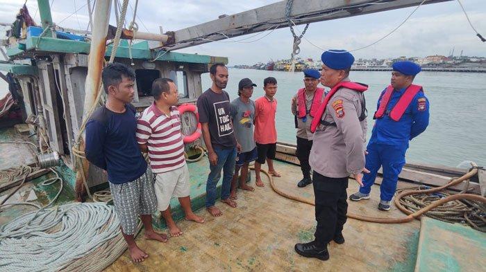 Waspada Cuaca Ekstrem, Sat Polairud Polresta Tanjungpinang Beri Imbauan ke Warga