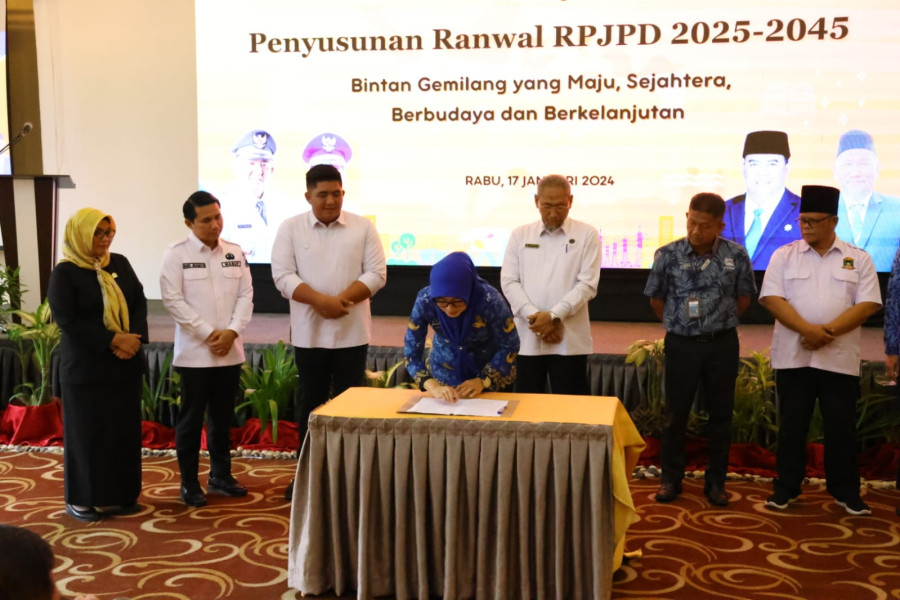 Buka Forum RPJPD 2025-2045, Ini Pesan Bupati Bintan