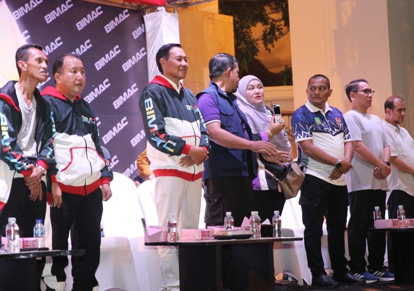 Pembukaan Lomba Marching Band Internasional di Engku Putri Meriah